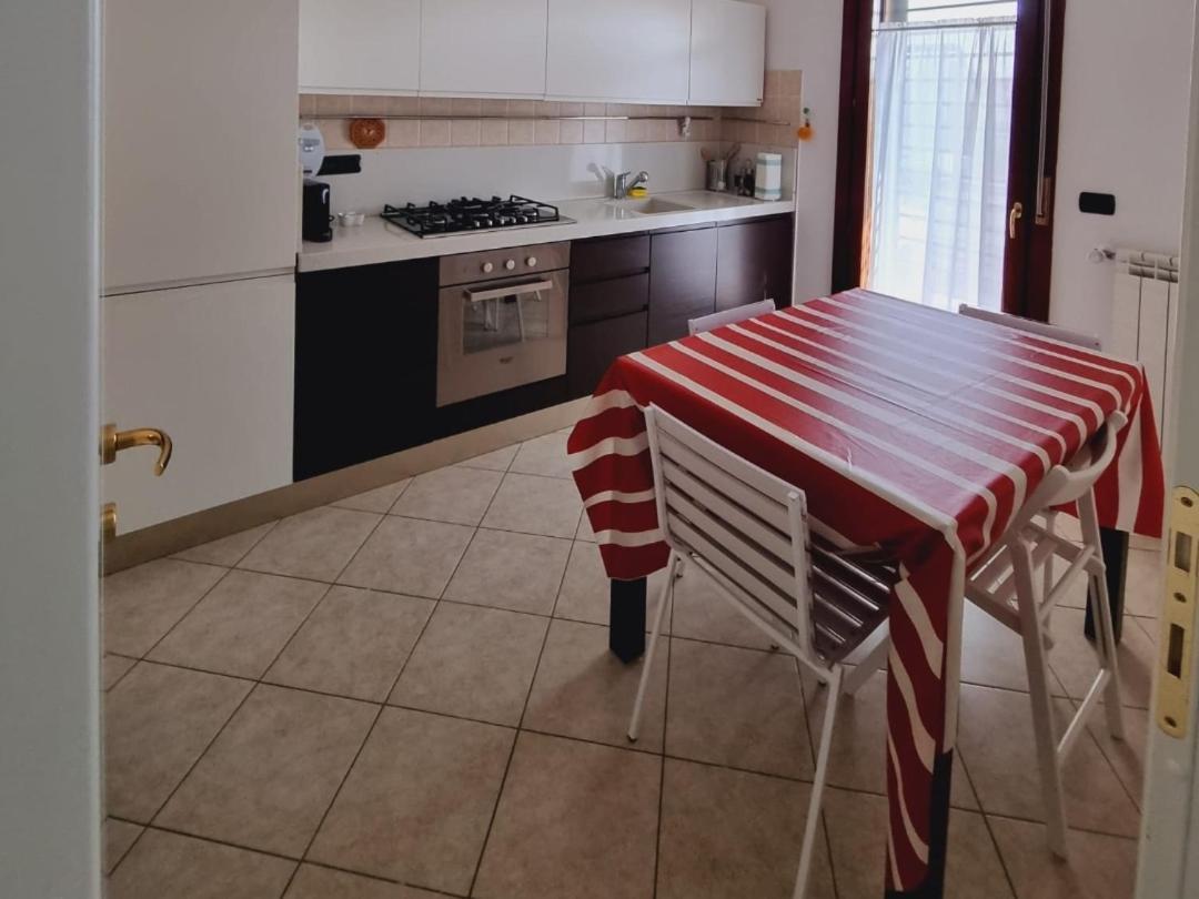 Casa A Vecchiano Nei Pressi Pisa, Lucca E Versilia Extérieur photo